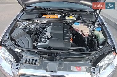 Седан Audi A4 2004 в Ковеле