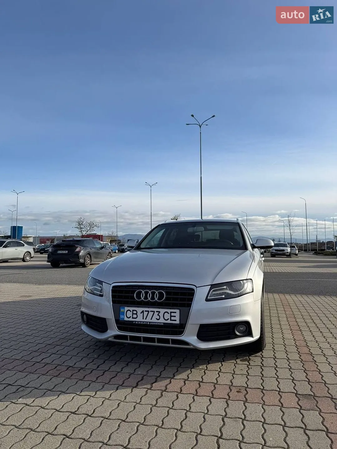 2010 Audi A4 - мініатюра 3