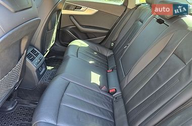 Седан Audi A4 2018 в Стрию