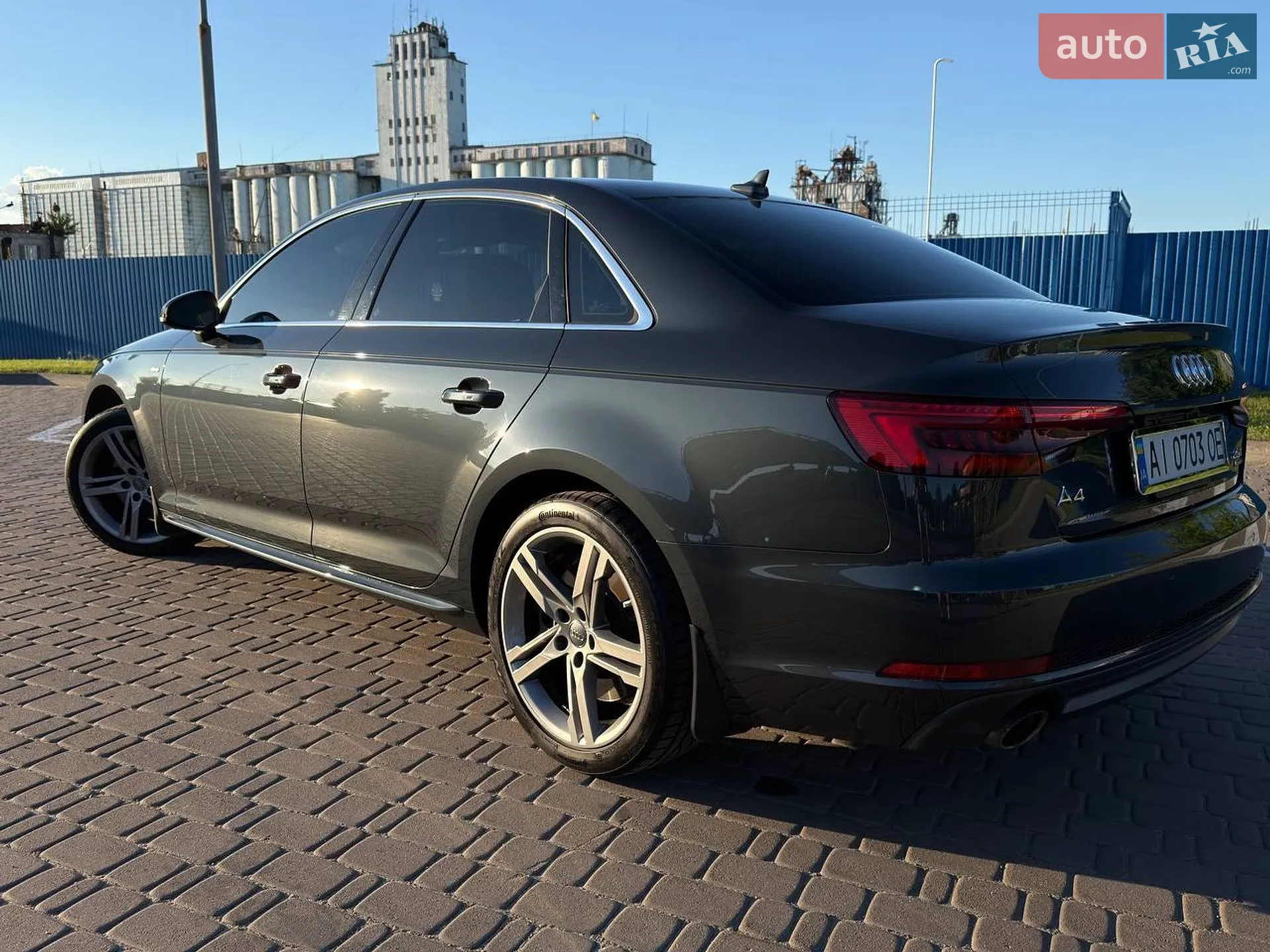 2016 Audi A4 - мініатюра 3