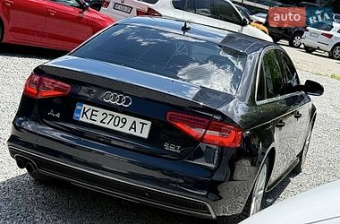 Седан Audi A4 2015 в Днепре