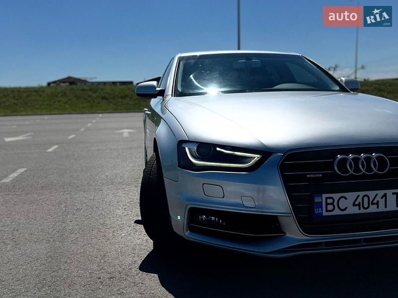Седан Audi A4 2013 в Львові