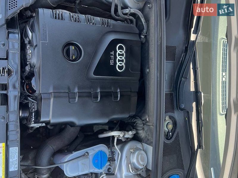 Седан Audi A4 2013 в Львові