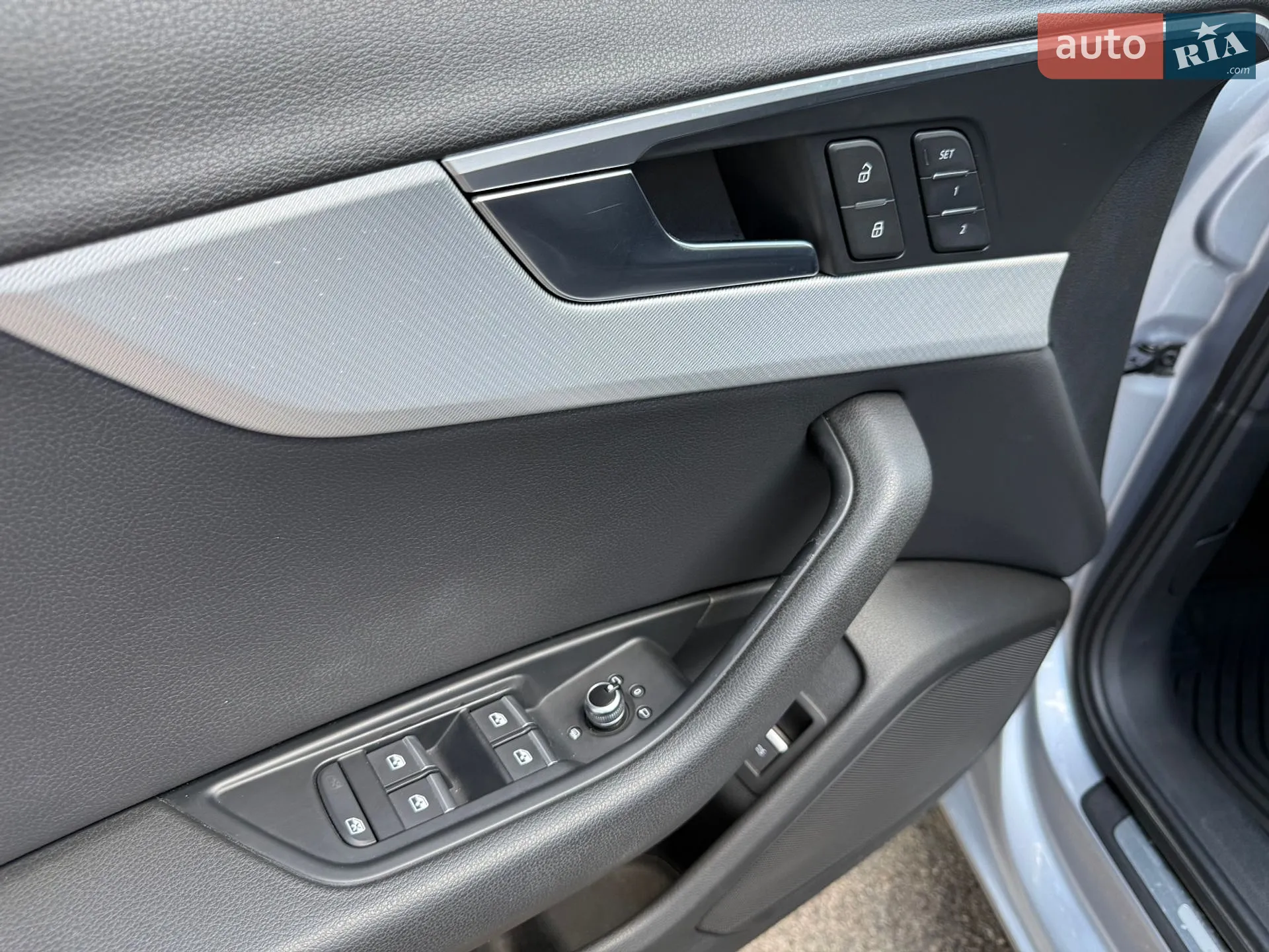 2016 Audi A4 - мініатюра 19