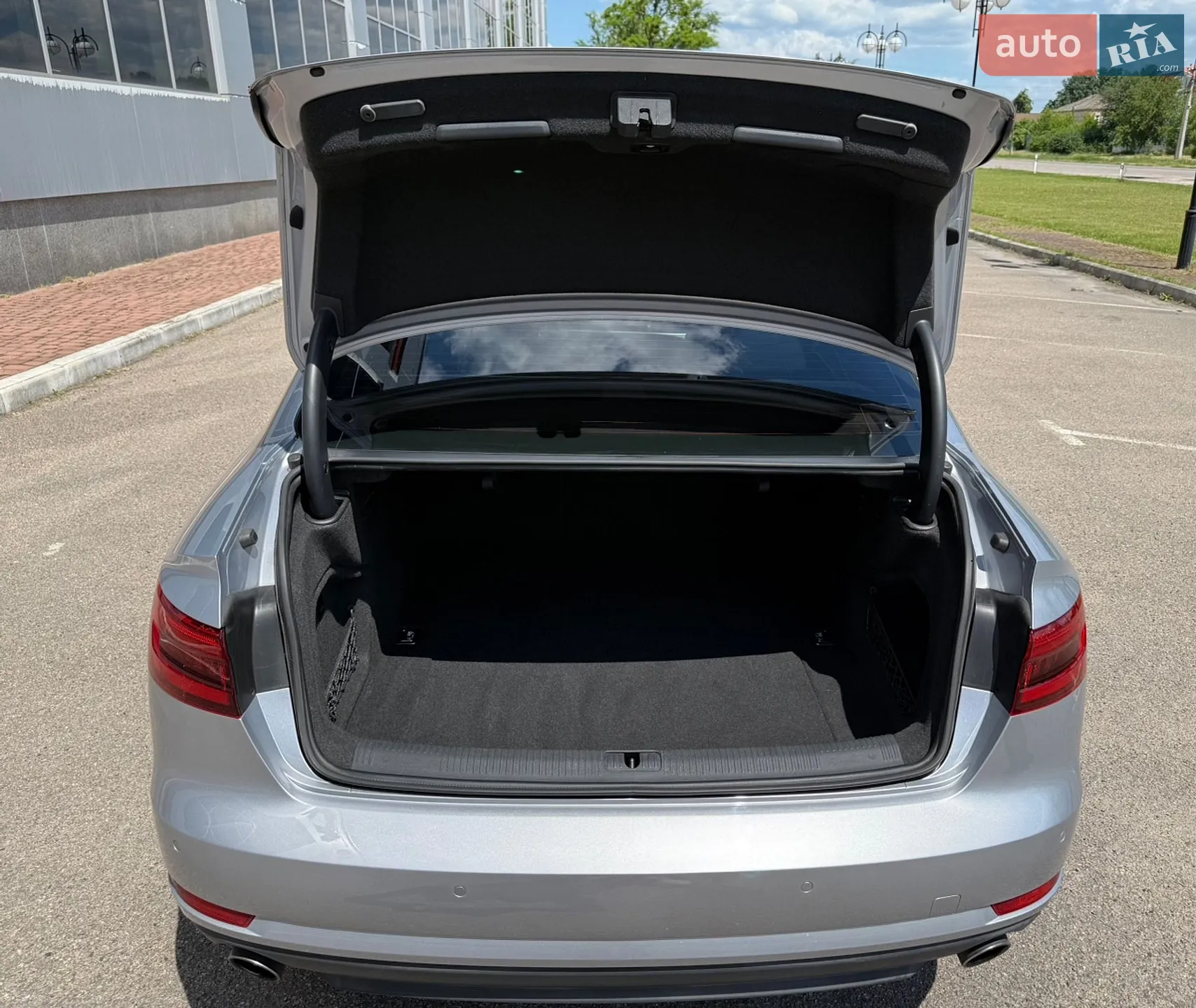 2016 Audi A4 - мініатюра 30