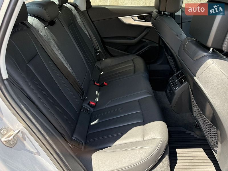 Седан Audi A4 2016 в Києві