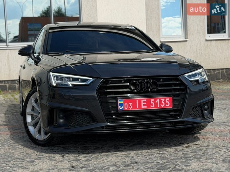 Седан Audi A4 2018 в Луцьку
