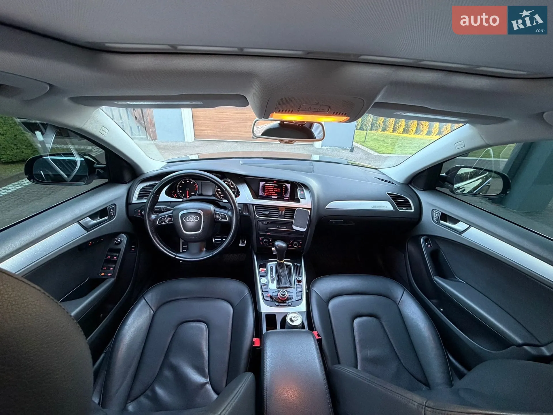 2011 Audi A4 - мініатюра 27