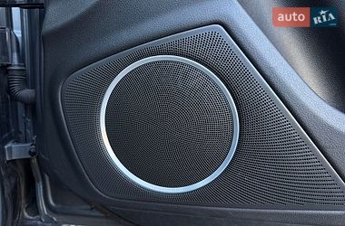 Седан Audi A4 2015 в Луцьку