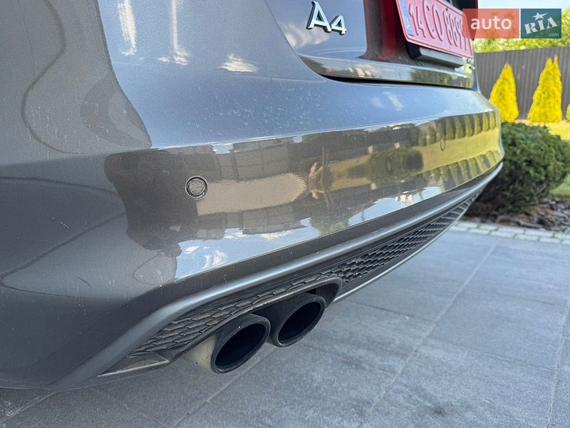 Седан Audi A4 2014 в Львове
