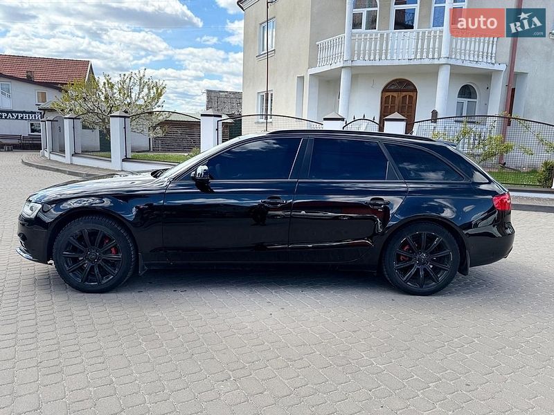 Универсал Audi A4 2012 в Львове