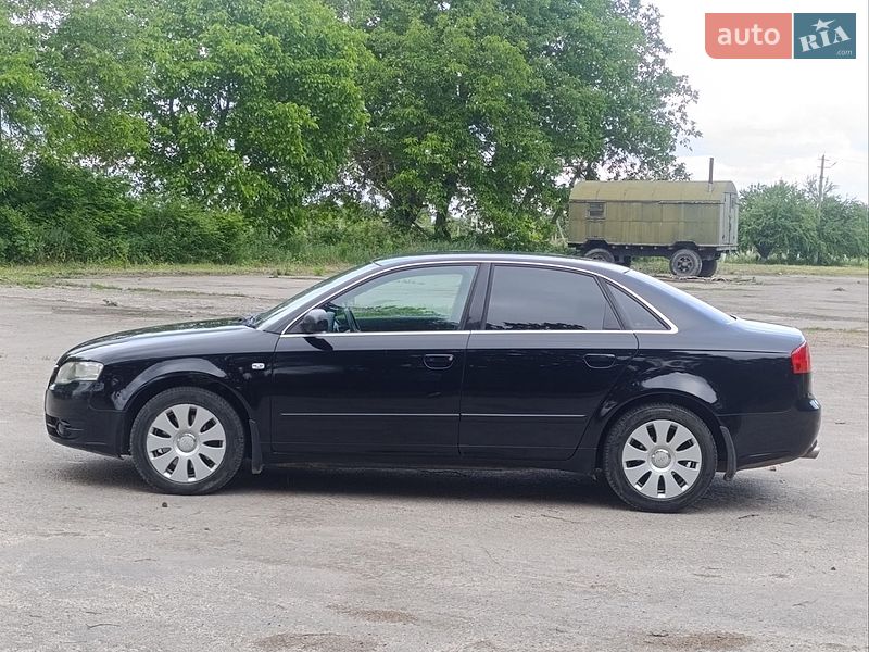 Седан Audi A4 2006 в Зорі