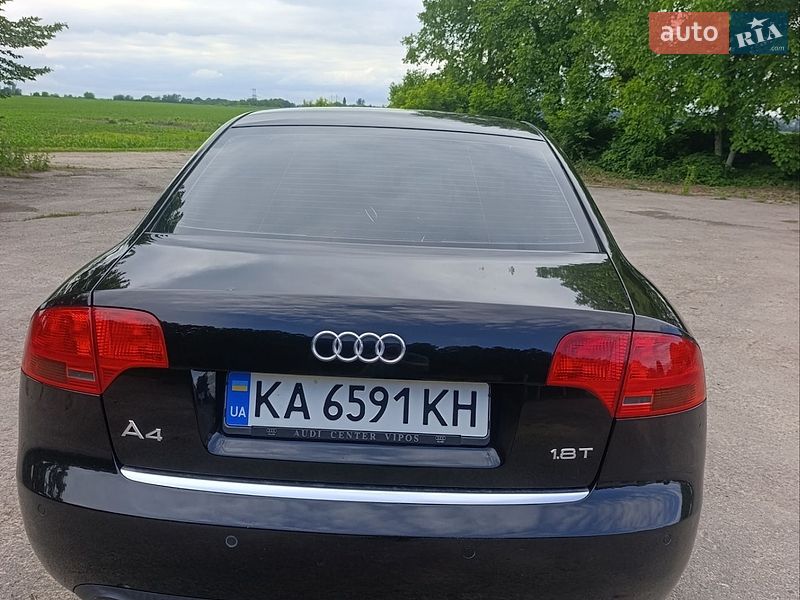 Седан Audi A4 2006 в Зорі