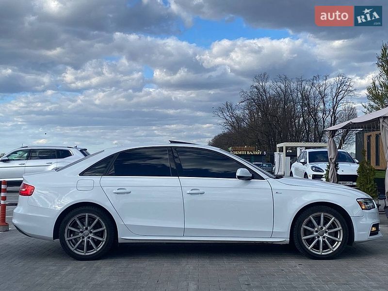 Седан Audi A4 2015 в Києві