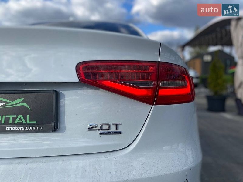 Седан Audi A4 2015 в Києві