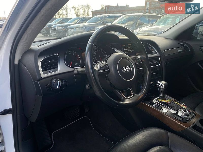 Седан Audi A4 2015 в Києві