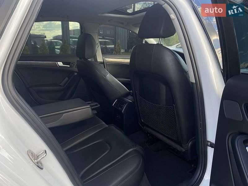 Седан Audi A4 2015 в Києві