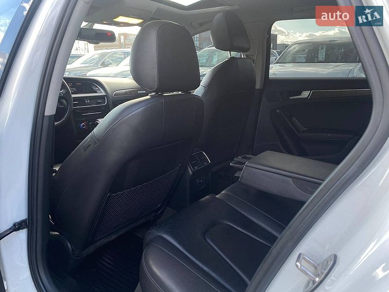 Седан Audi A4 2015 в Києві