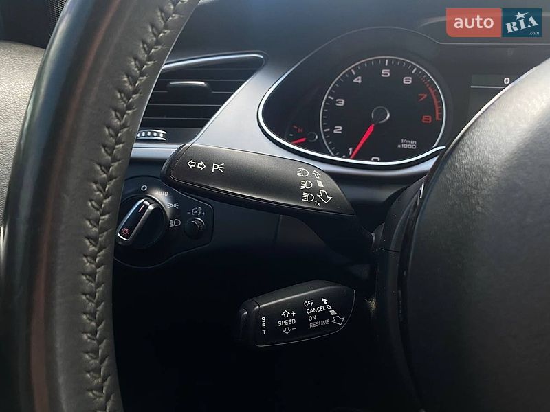 Седан Audi A4 2015 в Киеве фото 40 Седан Audi A4 2015 в Киеве