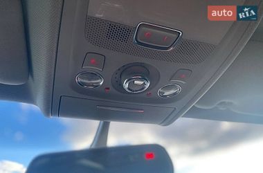 Седан Audi A4 2015 в Києві