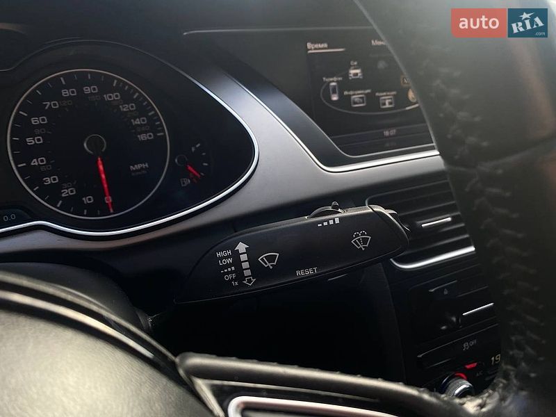 Седан Audi A4 2015 в Києві