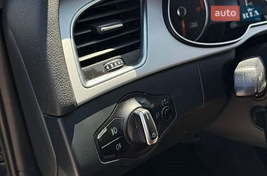 Седан Audi A4 2015 в Житомирі