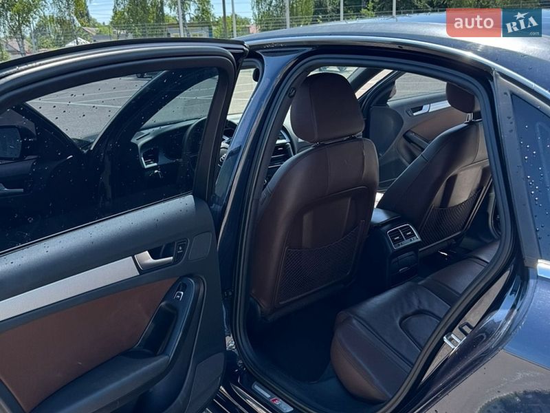 Седан Audi A4 2015 в Житомирі