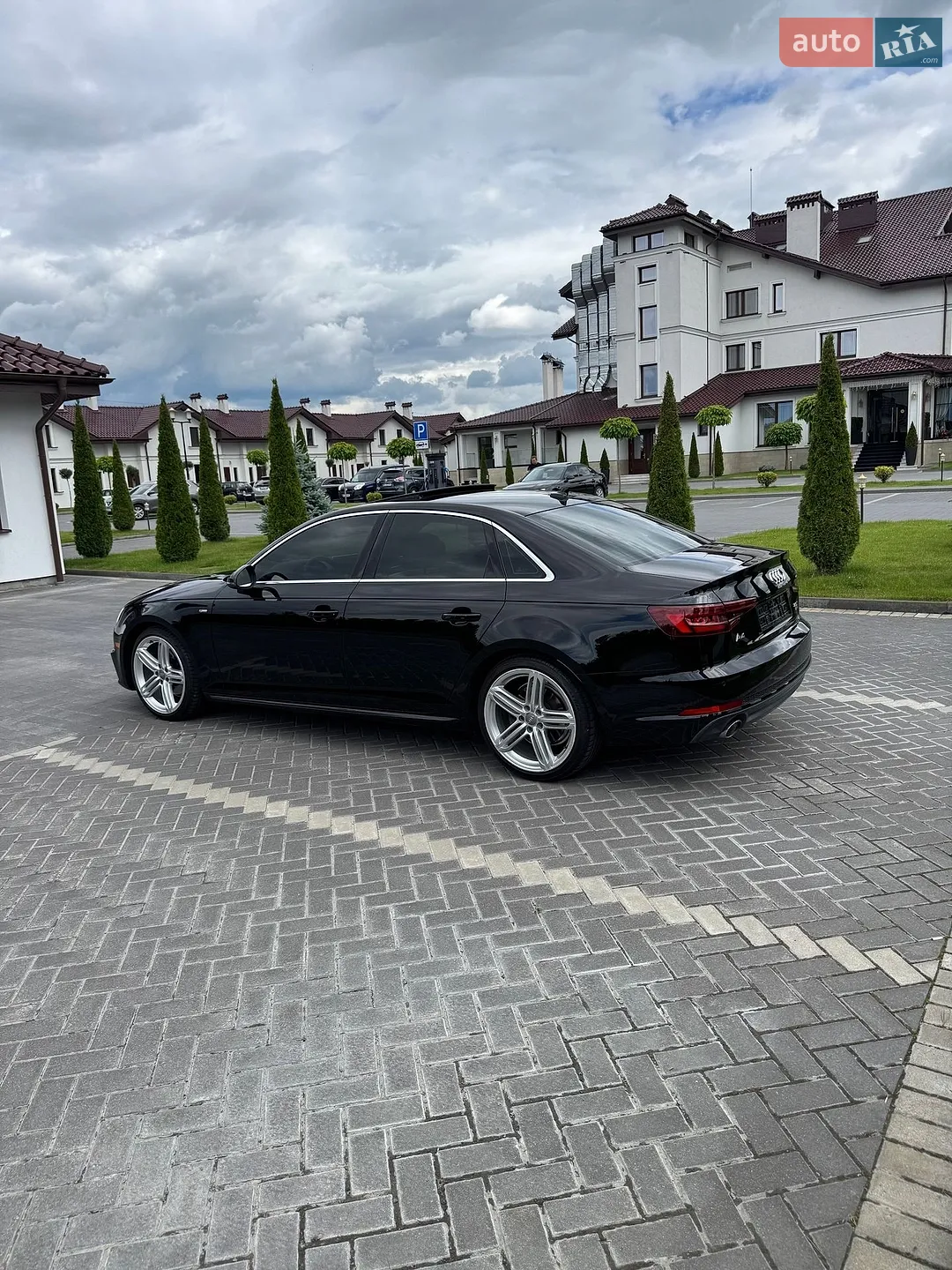 2017 Audi A4 - мініатюра 4