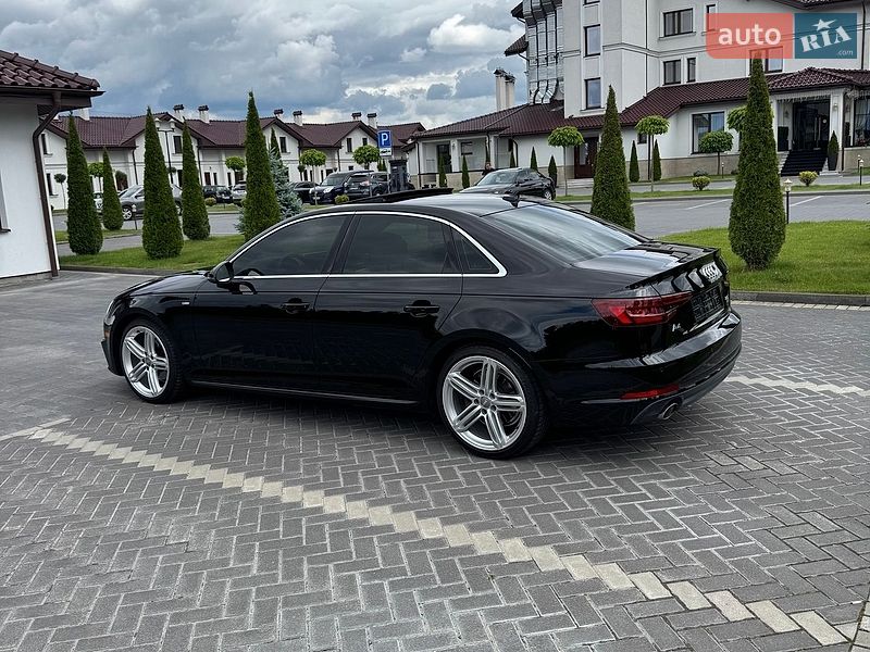 Седан Audi A4 2017 в Львові