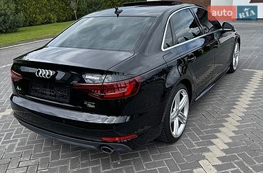 Седан Audi A4 2017 в Львові