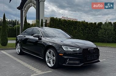 Седан Audi A4 2017 в Львові