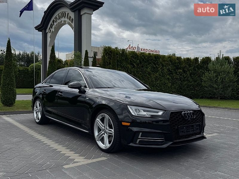 Седан Audi A4 2017 в Львові