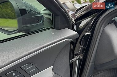 Седан Audi A4 2017 в Львові