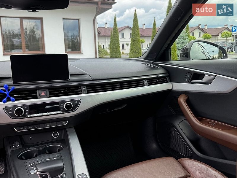 Седан Audi A4 2017 в Львові