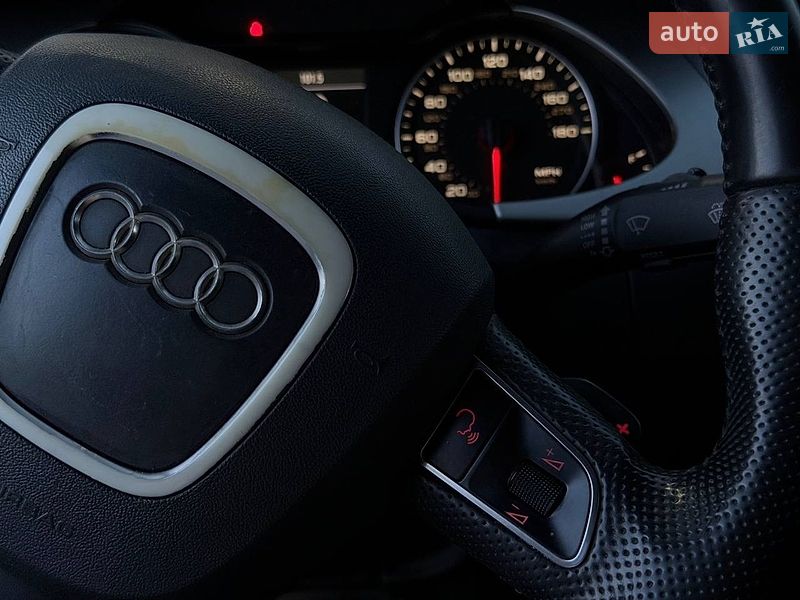Седан Audi A4 2011 в Харкові