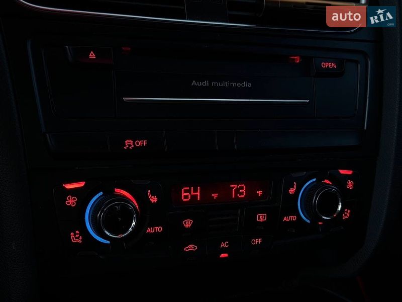 Седан Audi A4 2011 в Харкові