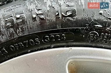 Седан Audi A4 2006 в Надворной