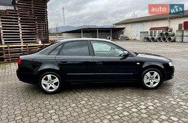Седан Audi A4 2006 в Надворной