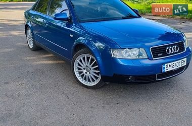 Седан Audi A4 2002 в Ромнах