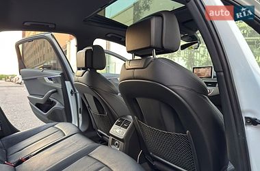 Седан Audi A4 2017 в Києві