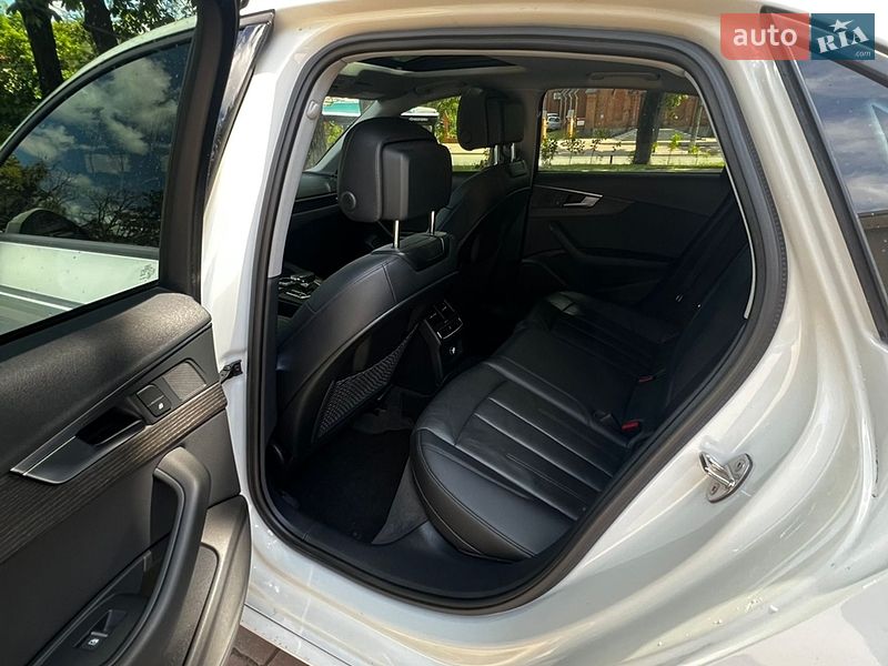 Седан Audi A4 2018 в Сумах