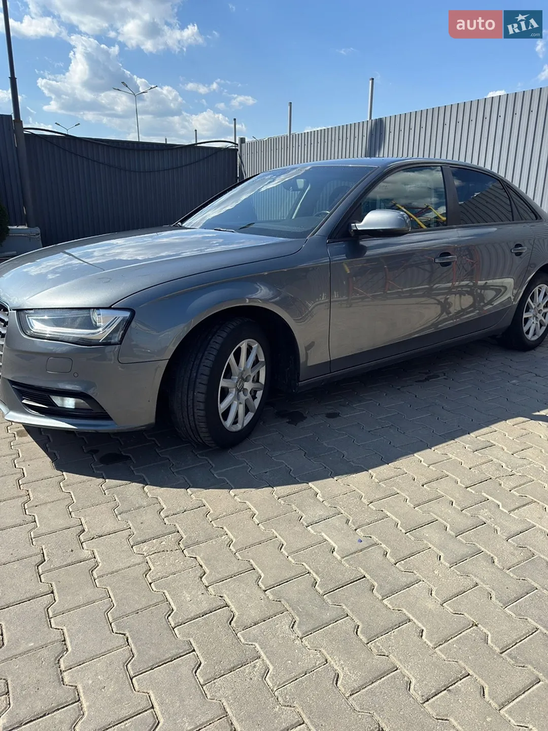 Audi A4 2012 VIN WAUZZZ8KXDA124488 фото оголошення 3 з 5