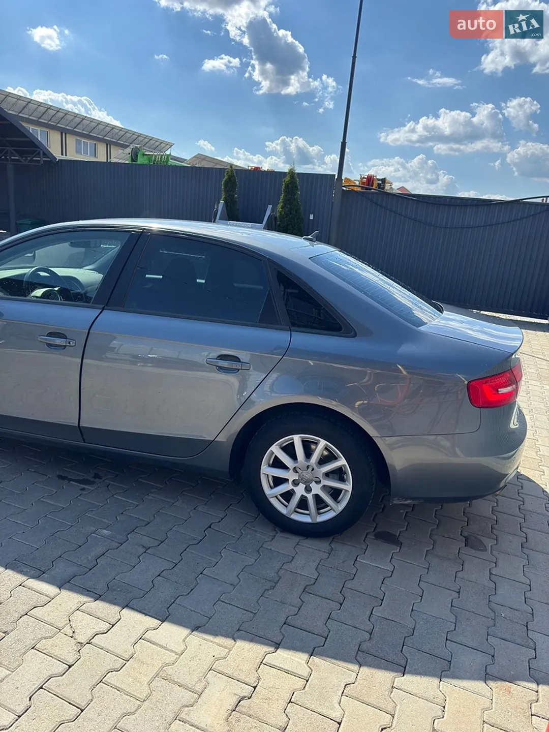 Audi A4 2012 VIN WAUZZZ8KXDA124488 фото оголошення 4 з 5