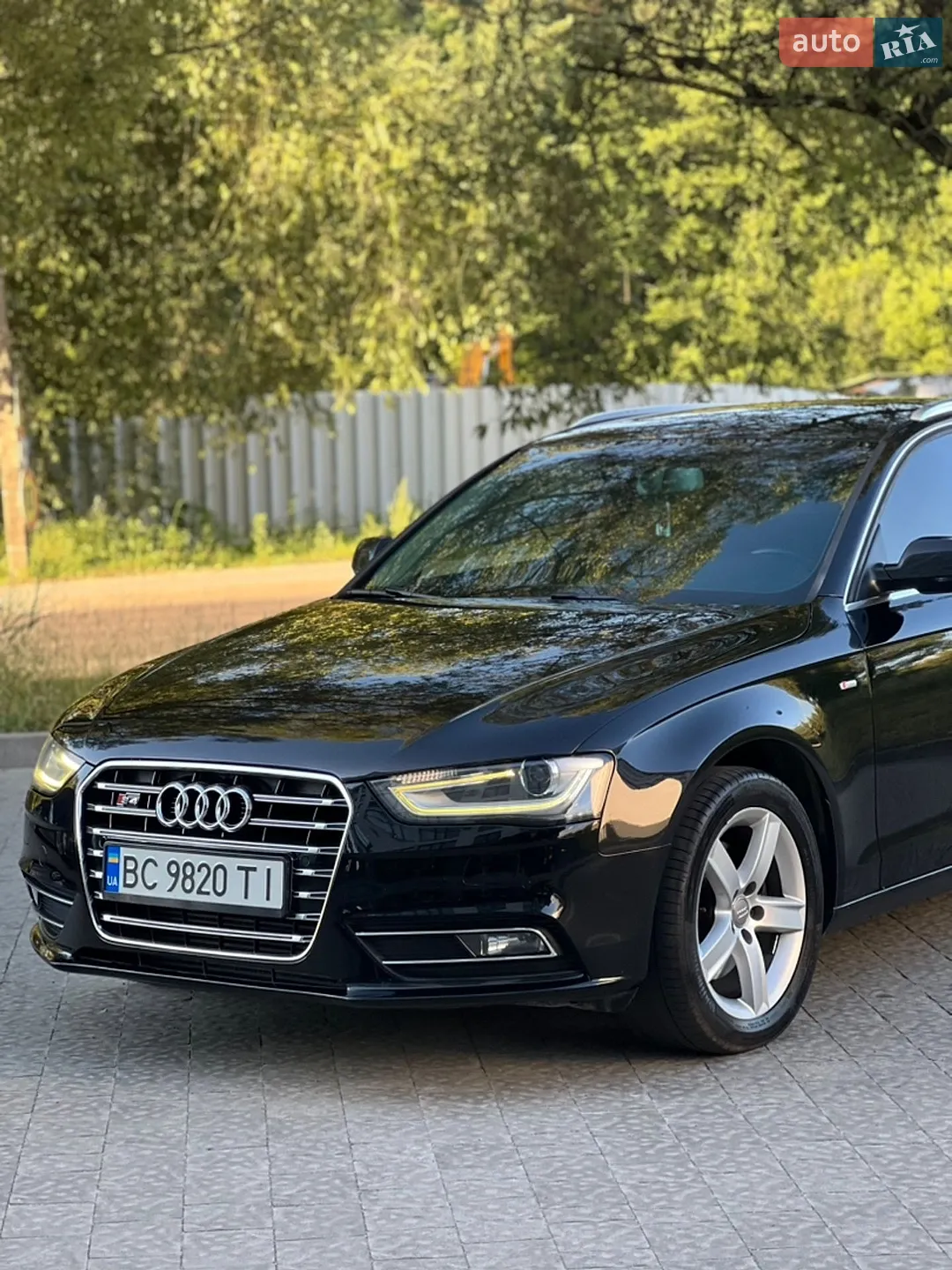 2012 Audi A4 - мініатюра 16