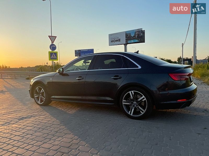 Седан Audi A4 2016 в Львове