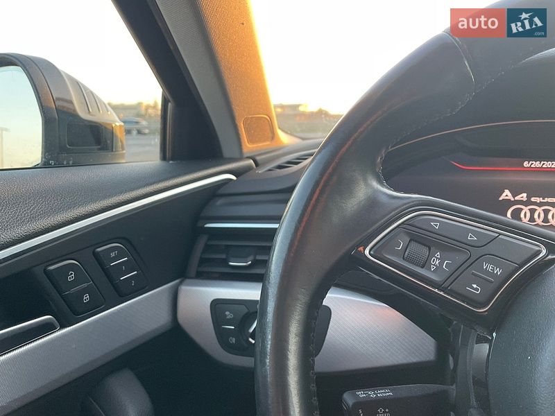Седан Audi A4 2016 в Львове