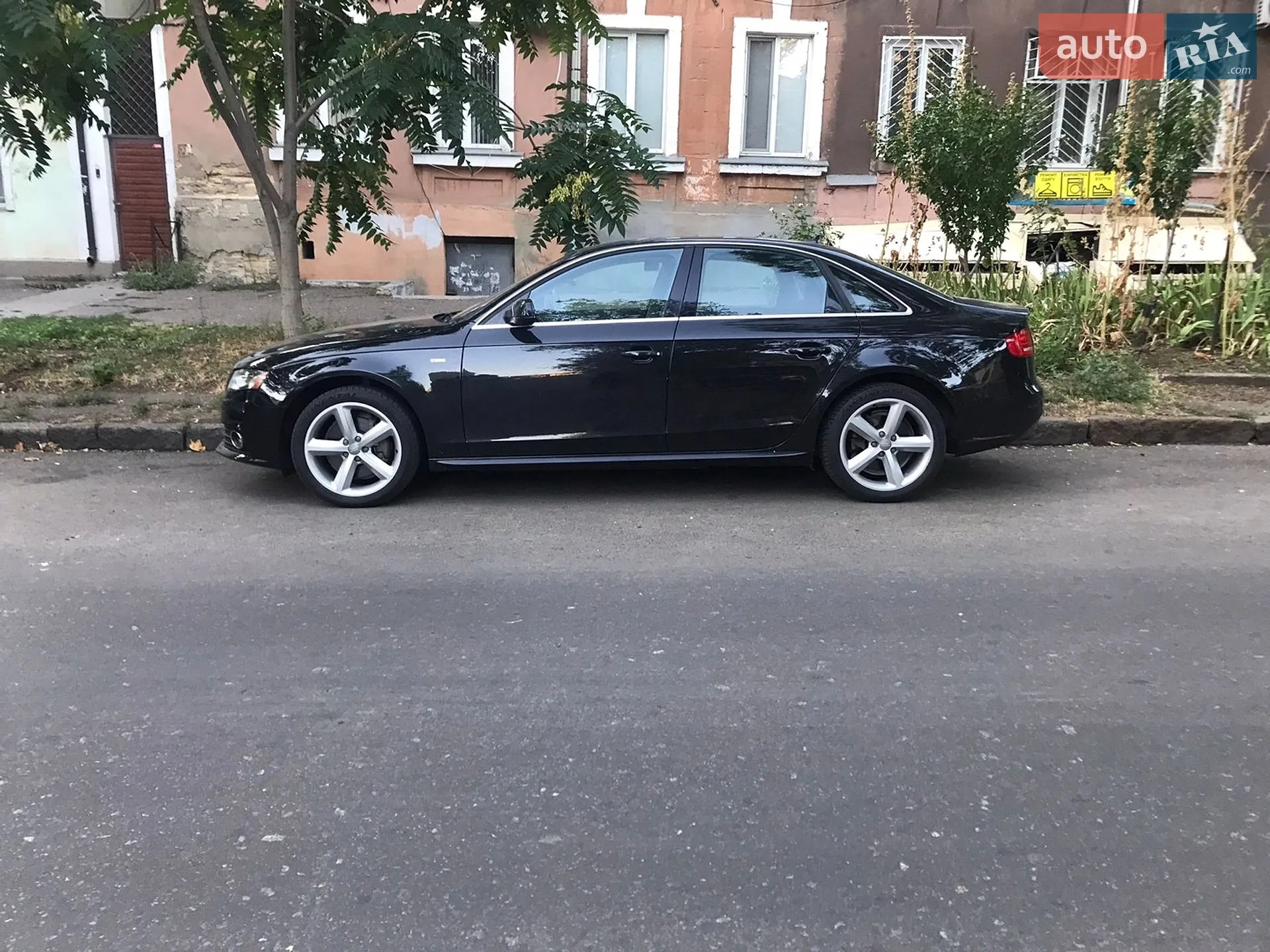 2011 Audi A4 - мініатюра 17