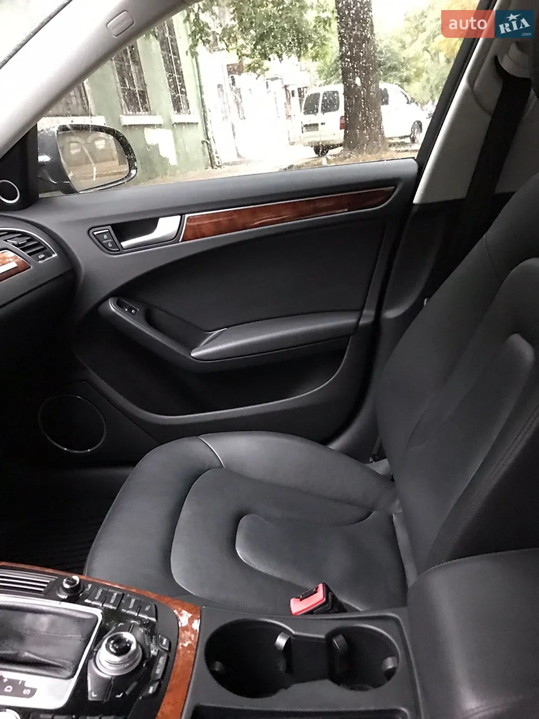 2011 Audi A4 - мініатюра 21