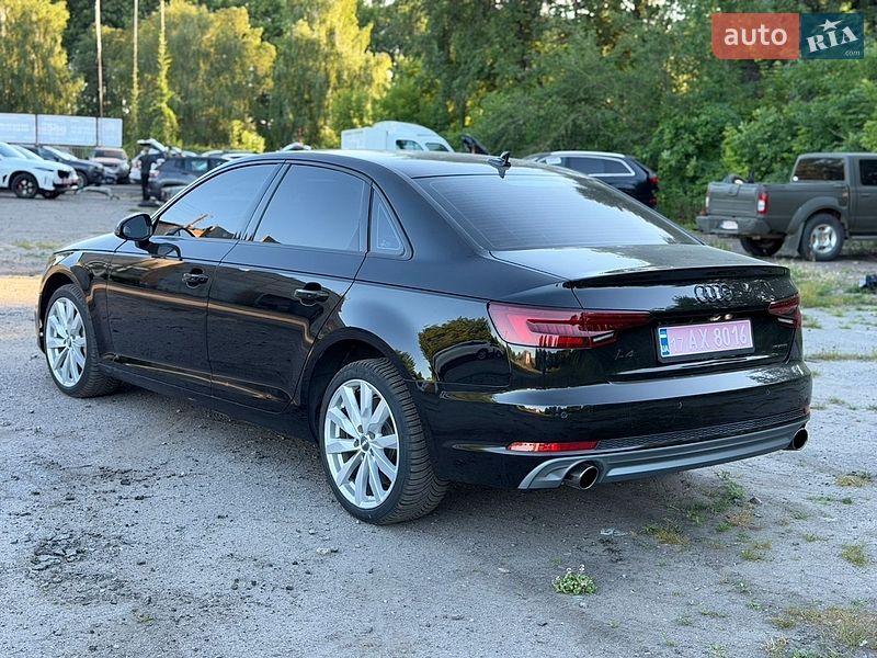 Седан Audi A4 2019 в Лубнах