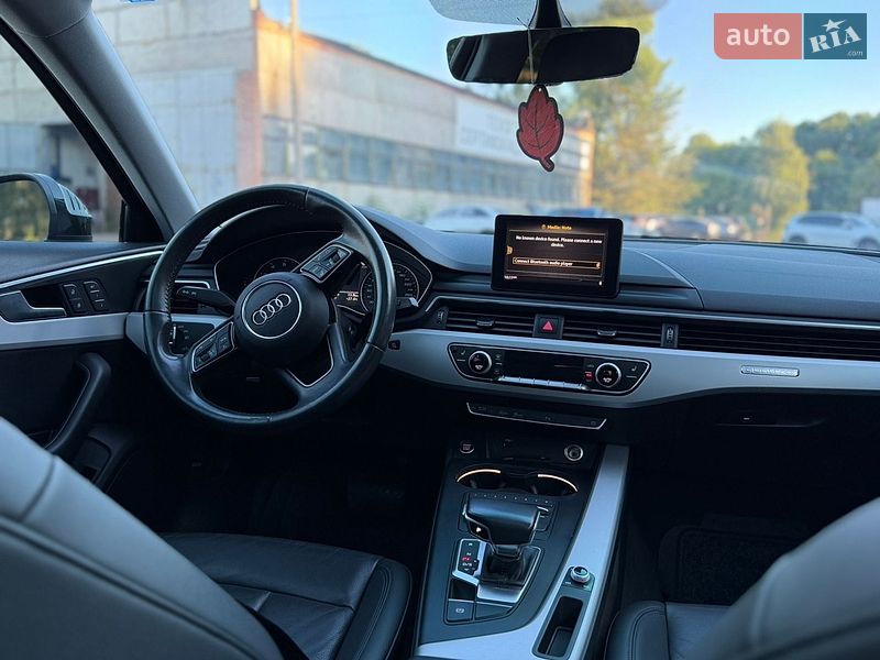 Седан Audi A4 2019 в Лубнах
